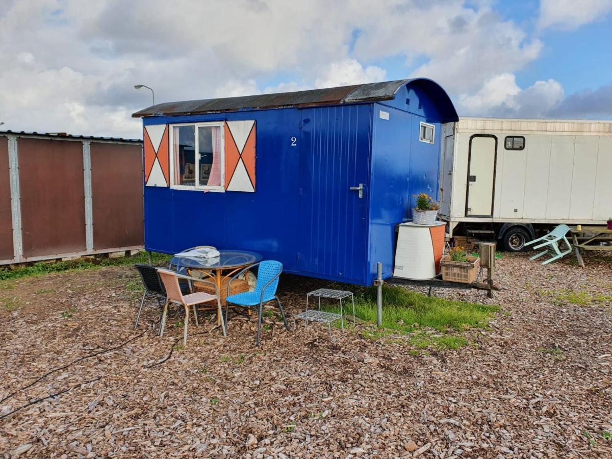B&B Boerderij Rust, In Pipowagens! Den Helder Eksteriør billede